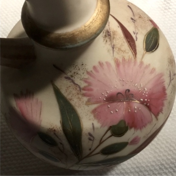 Antique Austrian Porcelain Vase with Handle~Hand Painted Flowers-Signed - Picture 6 of 12